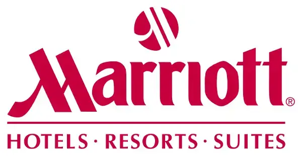 Firmaets logo i Marriott